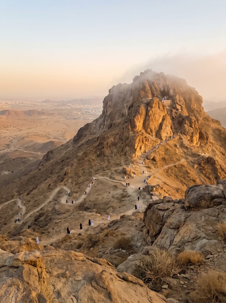 Makkah Ziyarat Tours - Duyuf Alrahman VIP